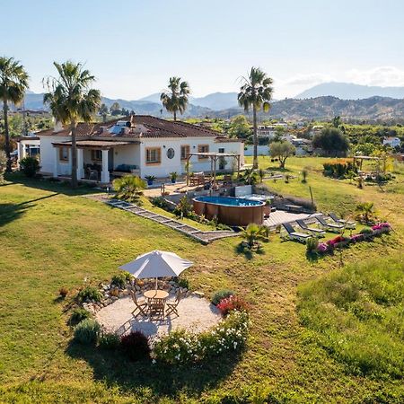 Casa De Los Suenos Coín Kültér fotó